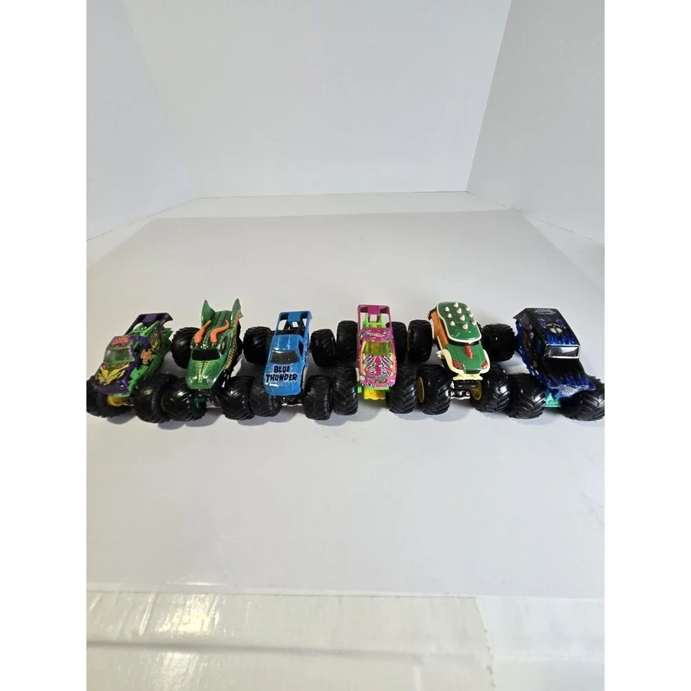 Hot Wheels Monster Trucks Lot 6 1:64 Bowser Son-Uva Digger Blue Thunder Dragon